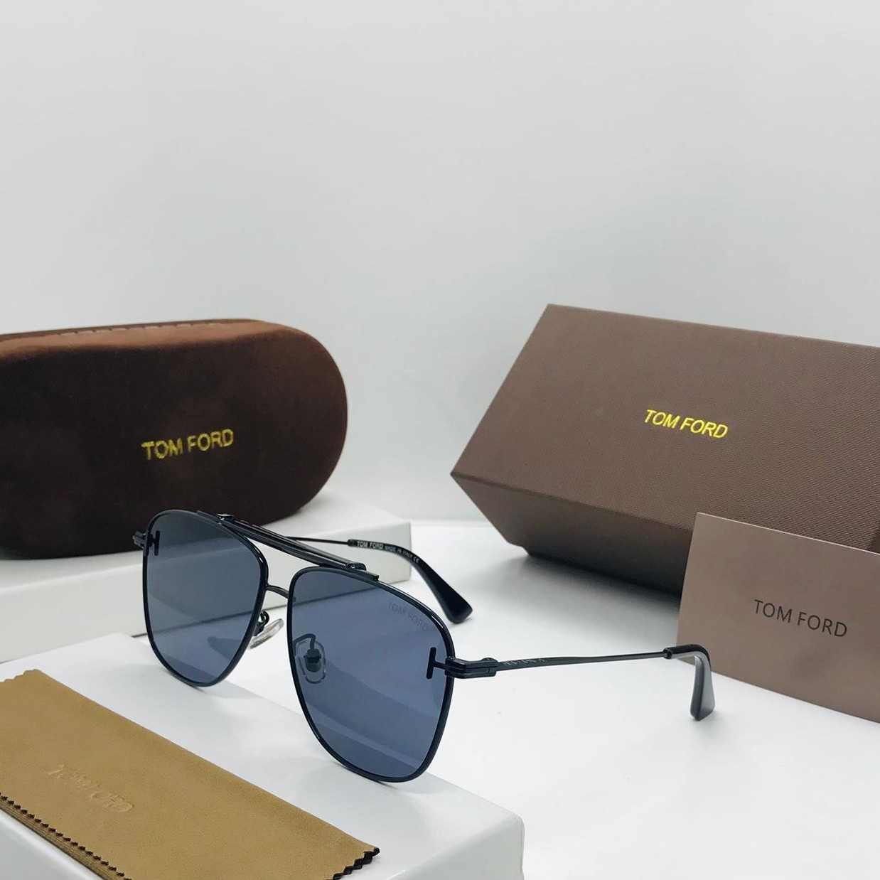 TOMFORD SUNGLASSES 121
