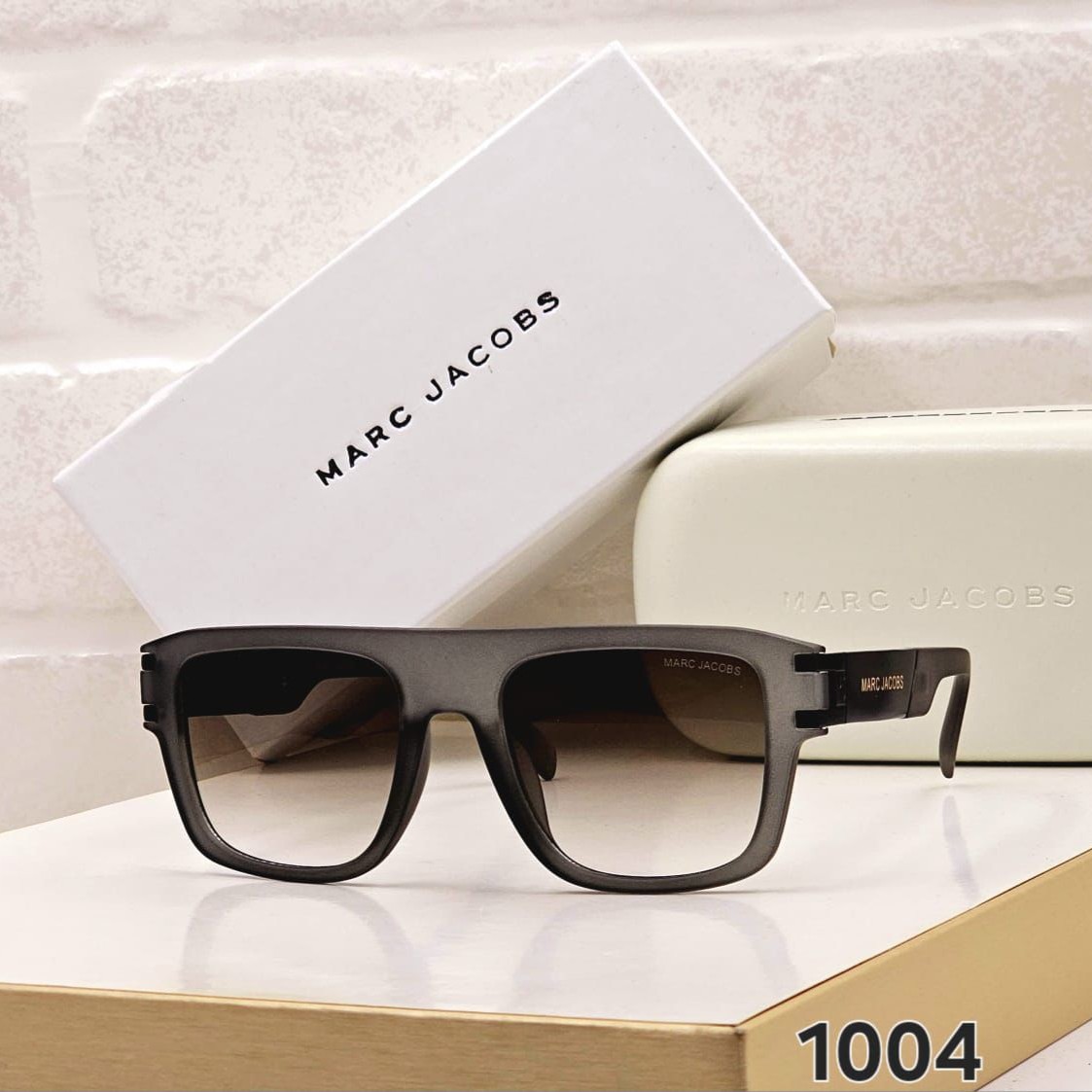 MARC JACOBS SUNGLASSES 112