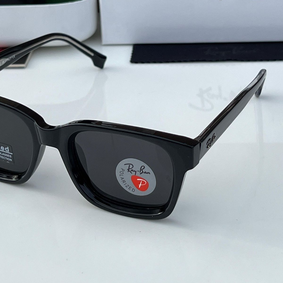 RAY-BAN SUNGLASSES 101