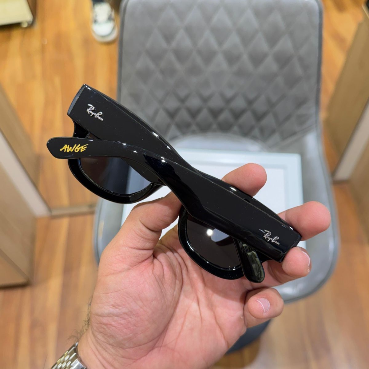 RAY-BAN SUNGLASSES 130